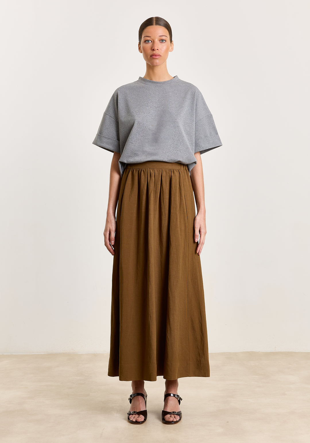 Rok Studio Clique Julia