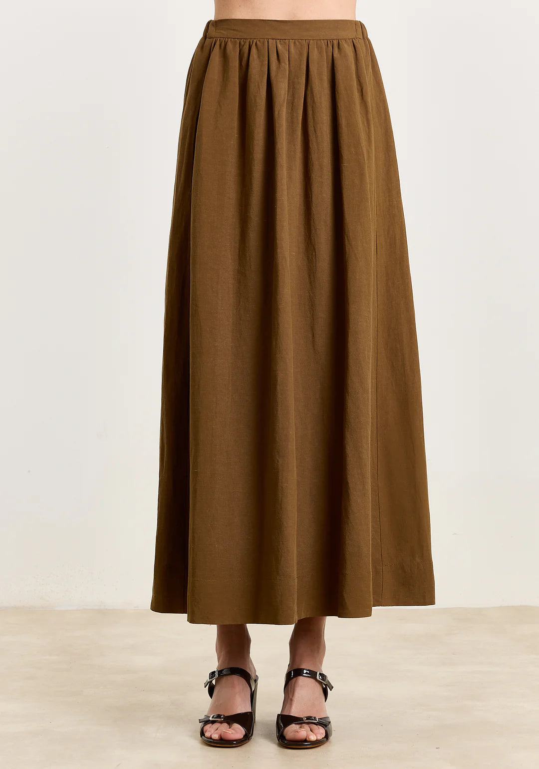 Rok Studio Clique Julia