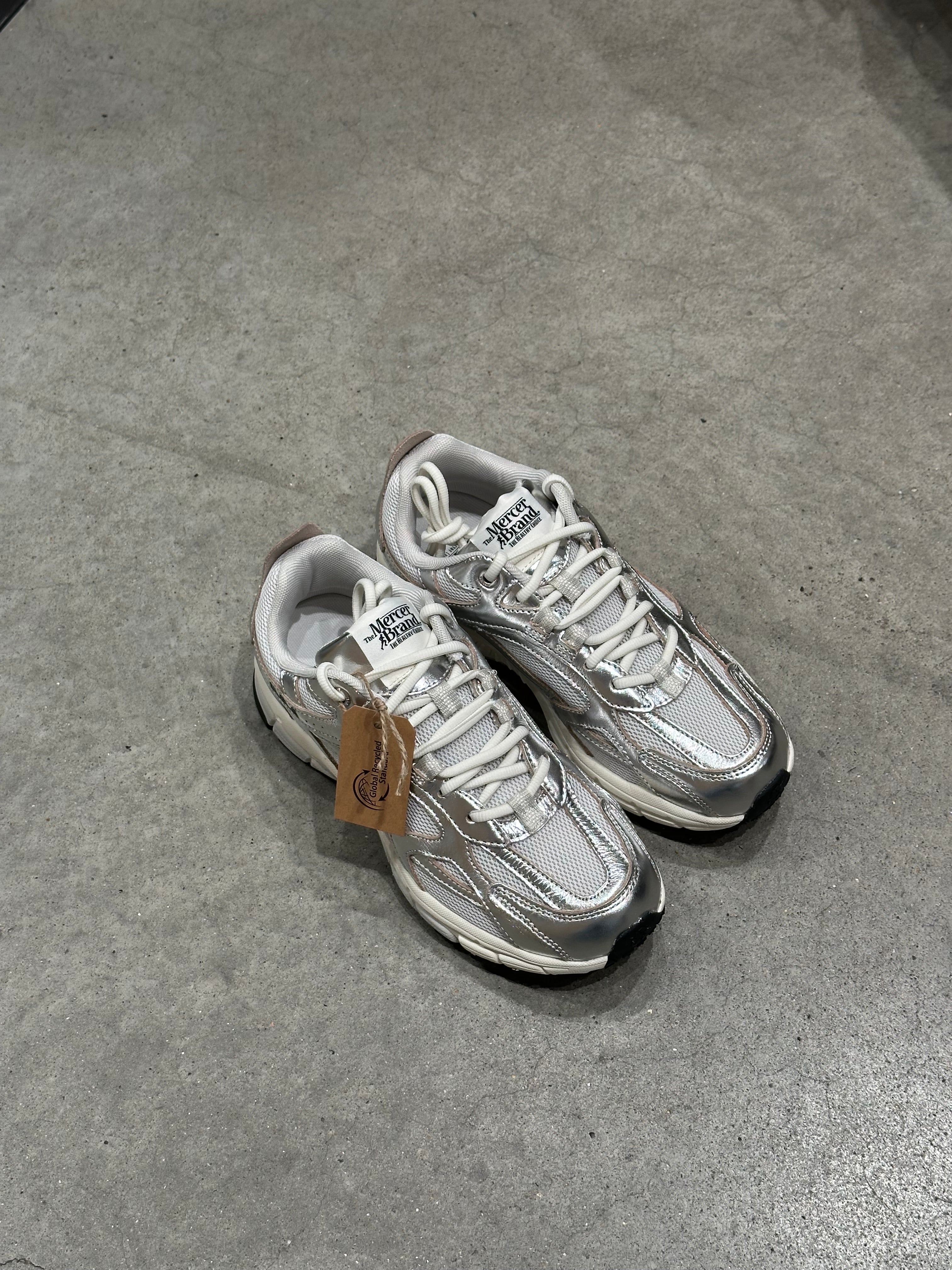 Sneakers Mercer The Re-Run Pineapple