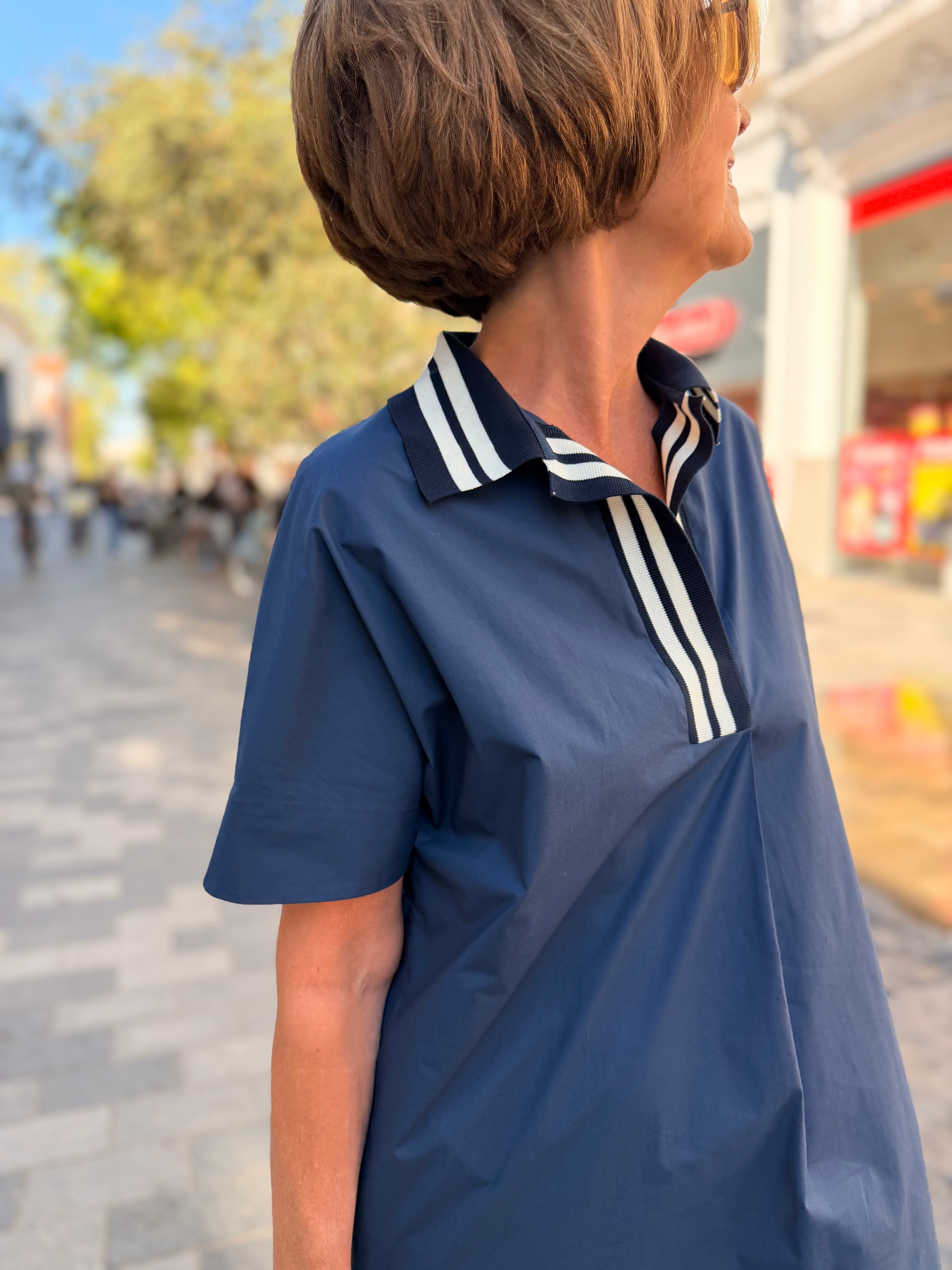 Kleed Antonelli Lola