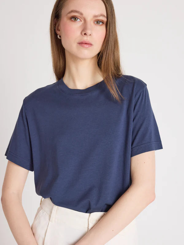 T-shirt Absolut Cashmere Nina