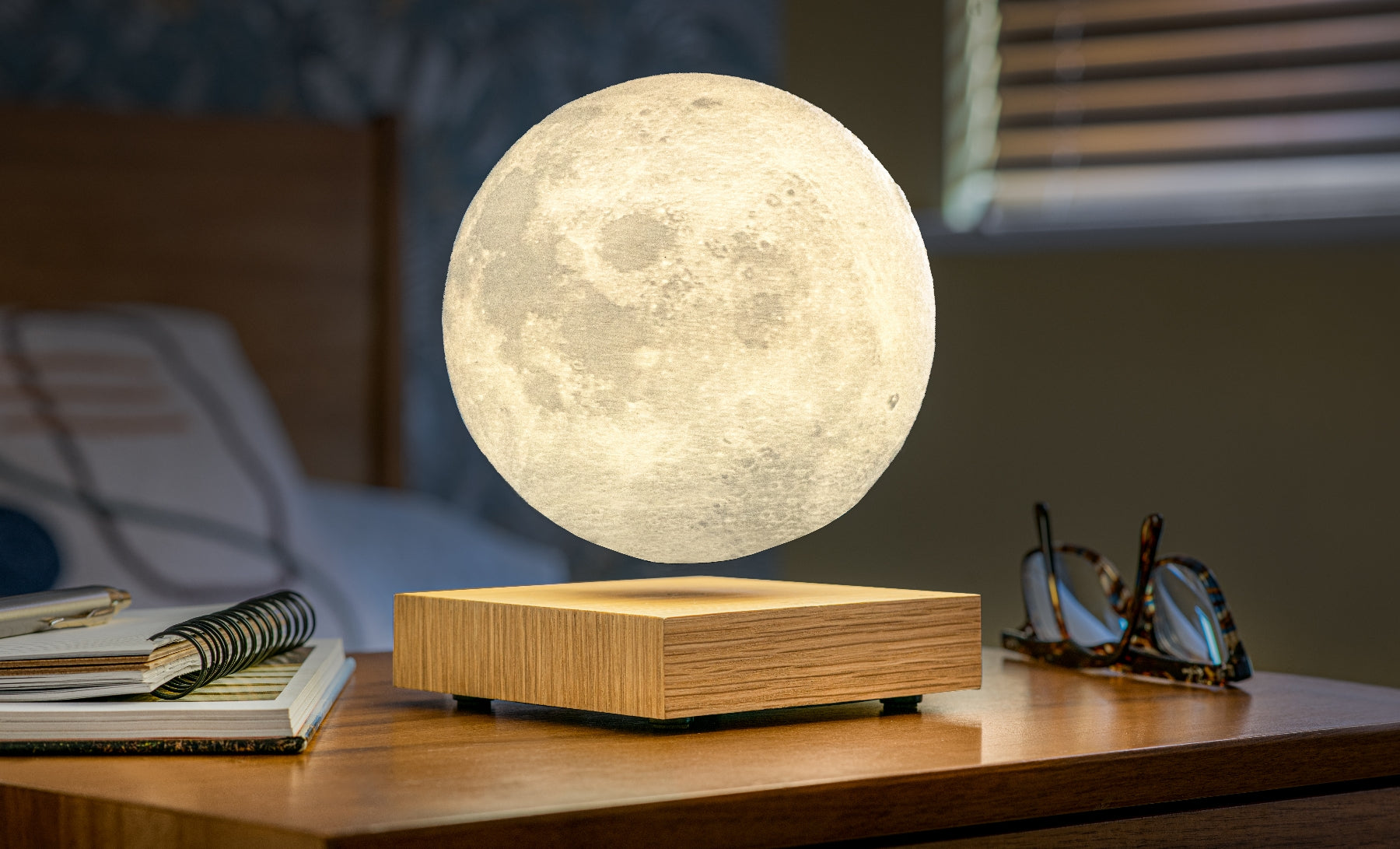 Lamp Gingko Smart Moon Light Ahorn Wood