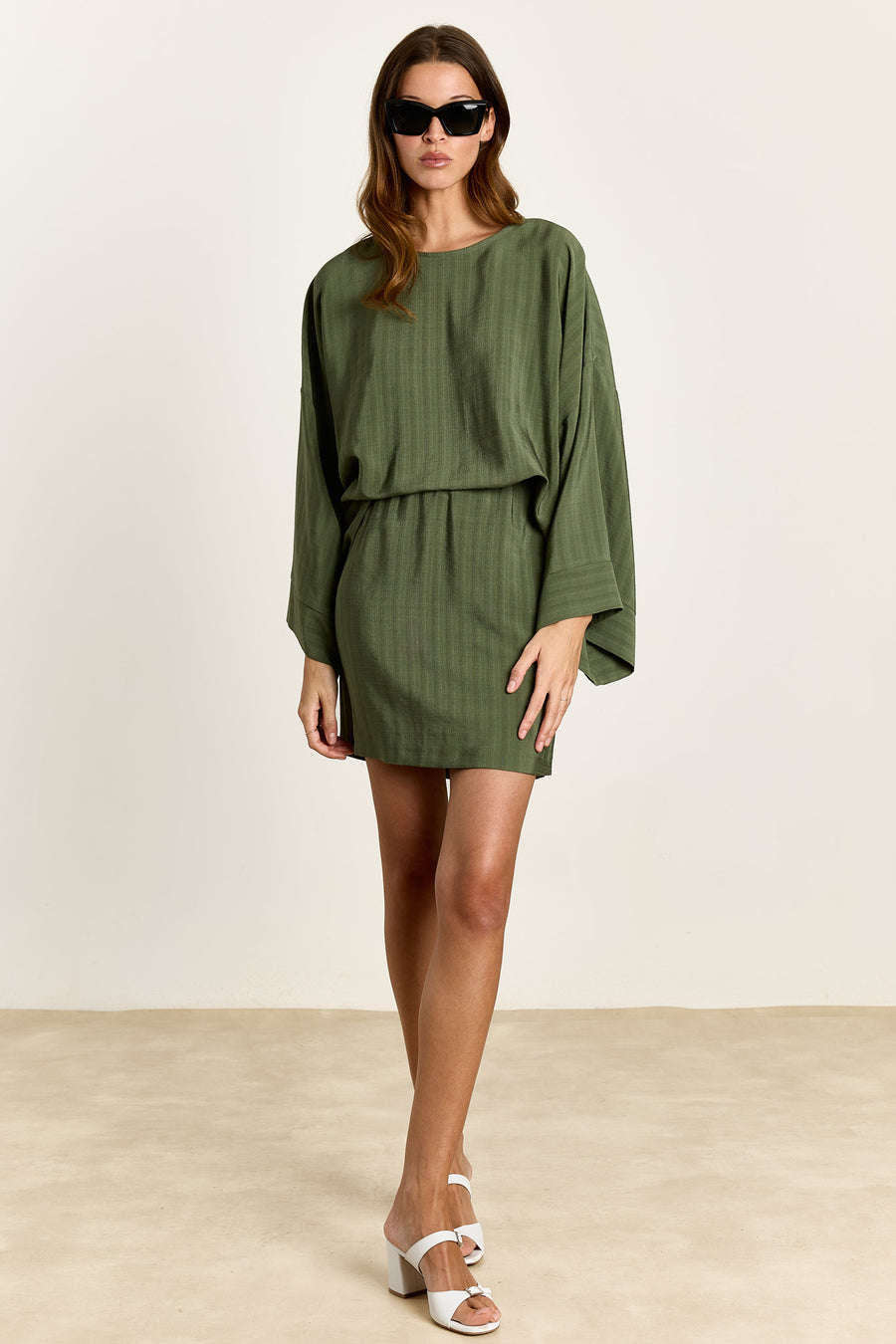Rok Studio Clique Jenny