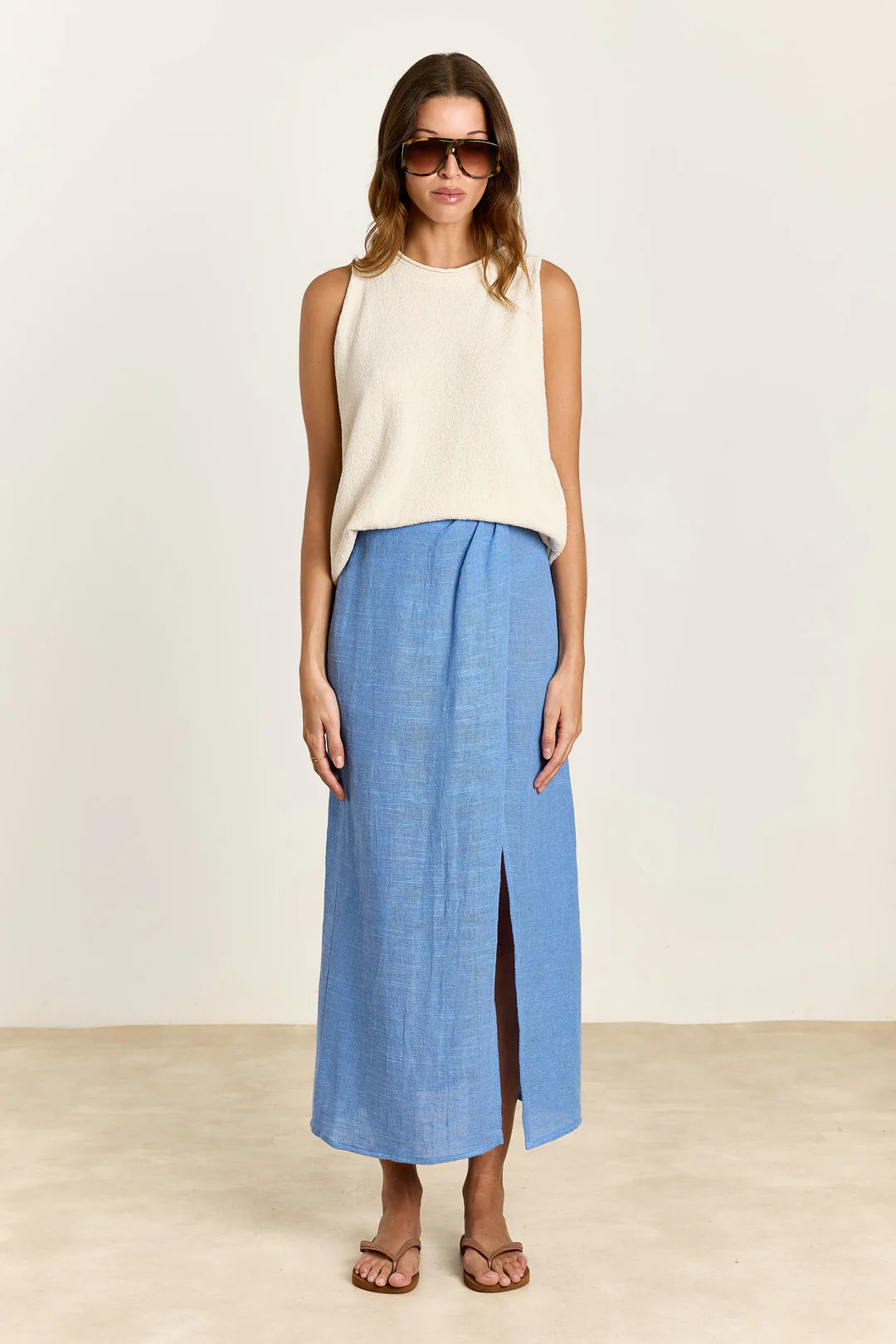Top Studio Clique Adelina