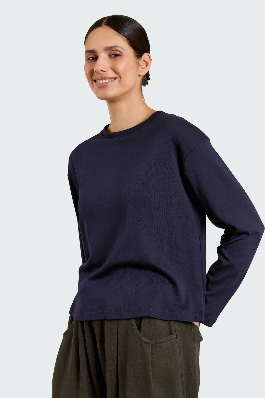 T-shirt Studio Clique Lila