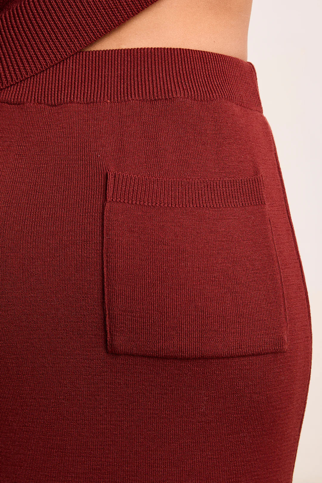 Rok Studio Clique Larissa