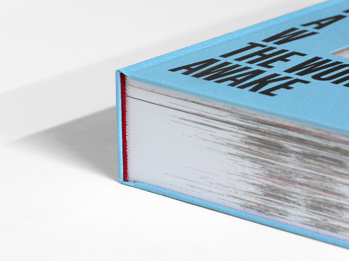 Boek Draw The World Awake Walter Van Beirendonck