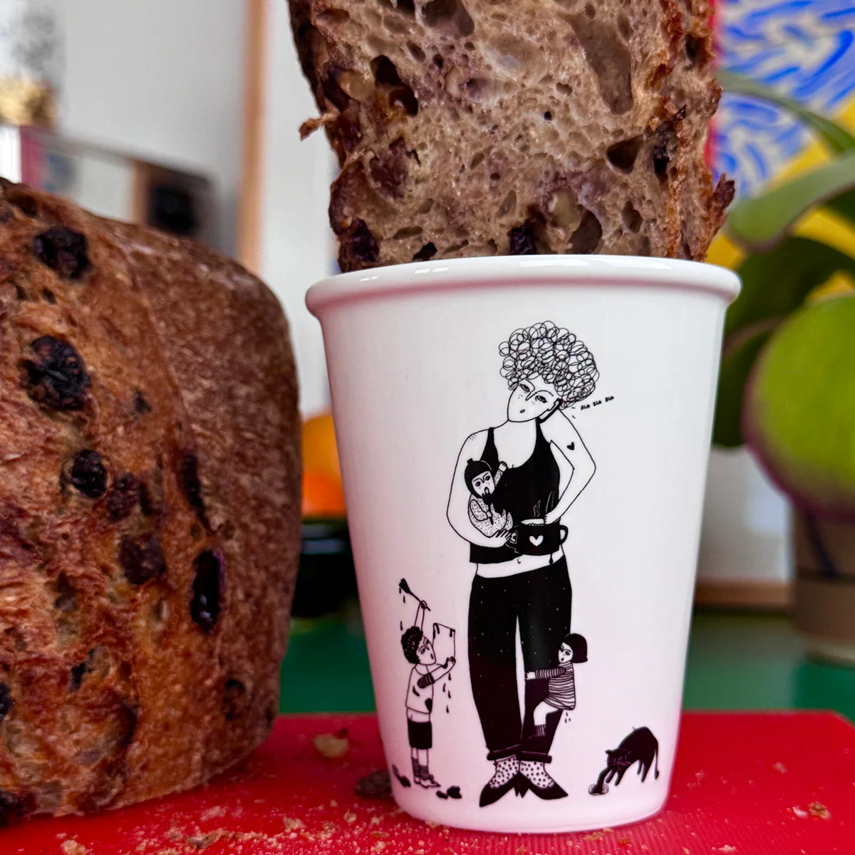 Beker Helen B Mom Life