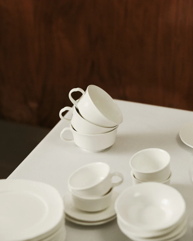 Koffiekop Silhouette L11,3 B9,4 H5 cm Wit