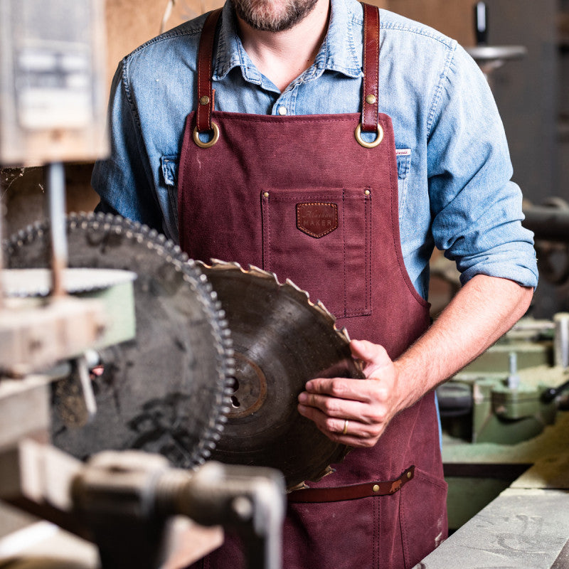 Schort Alaskan Maker Bordeaux