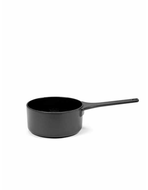 <transcy>Sauce pan 17 cm 1,5l Black</transcy>