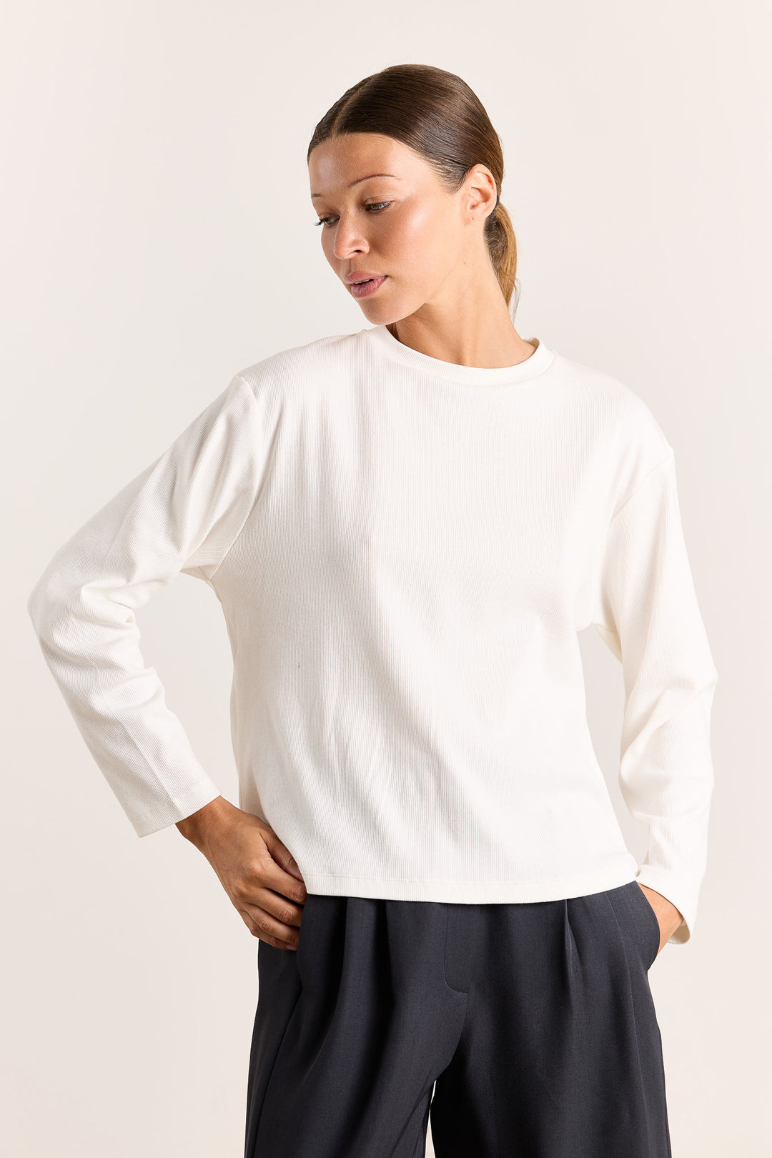 T-shirt Studio Clique Lila