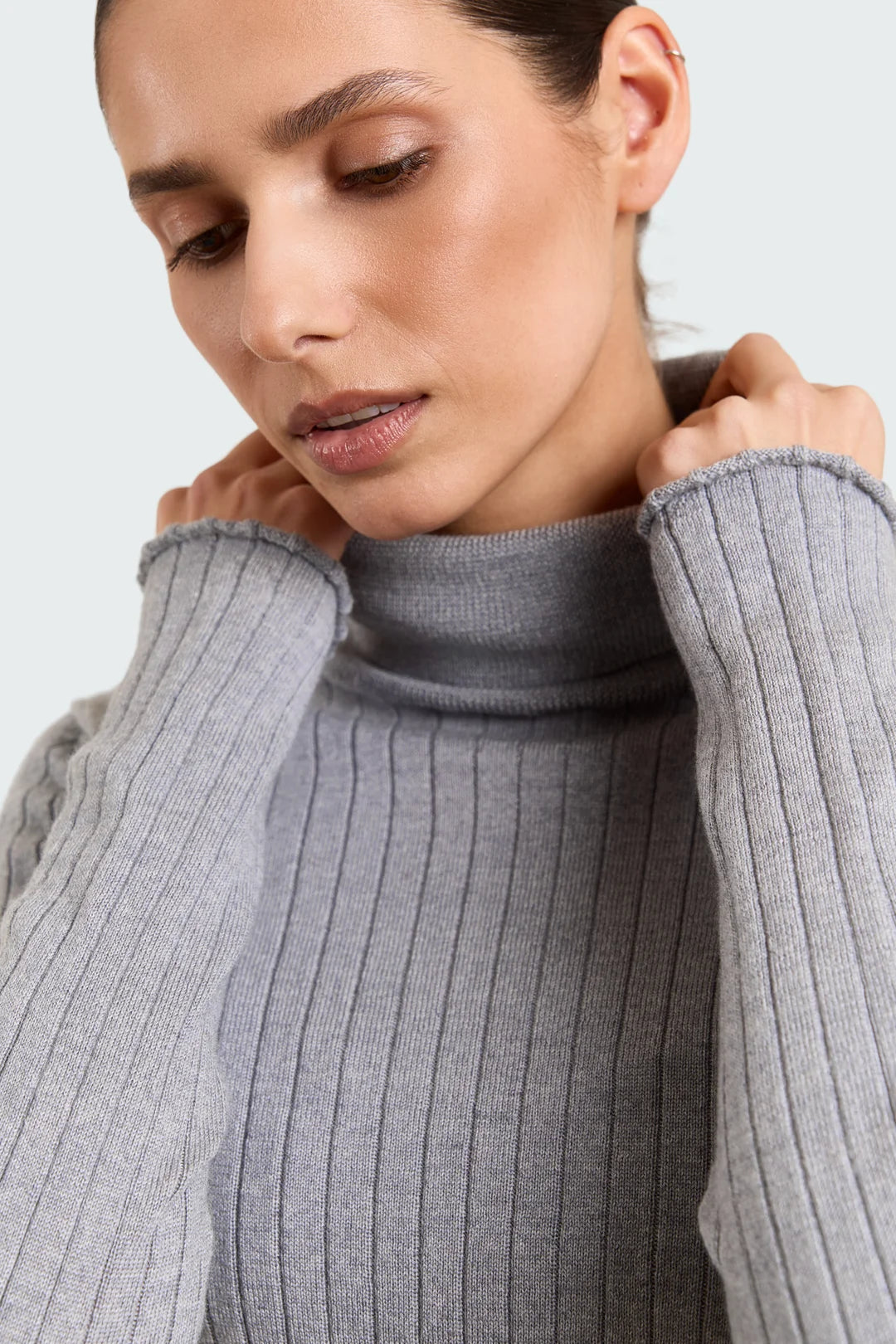 Pull Studio Clique Dahlia