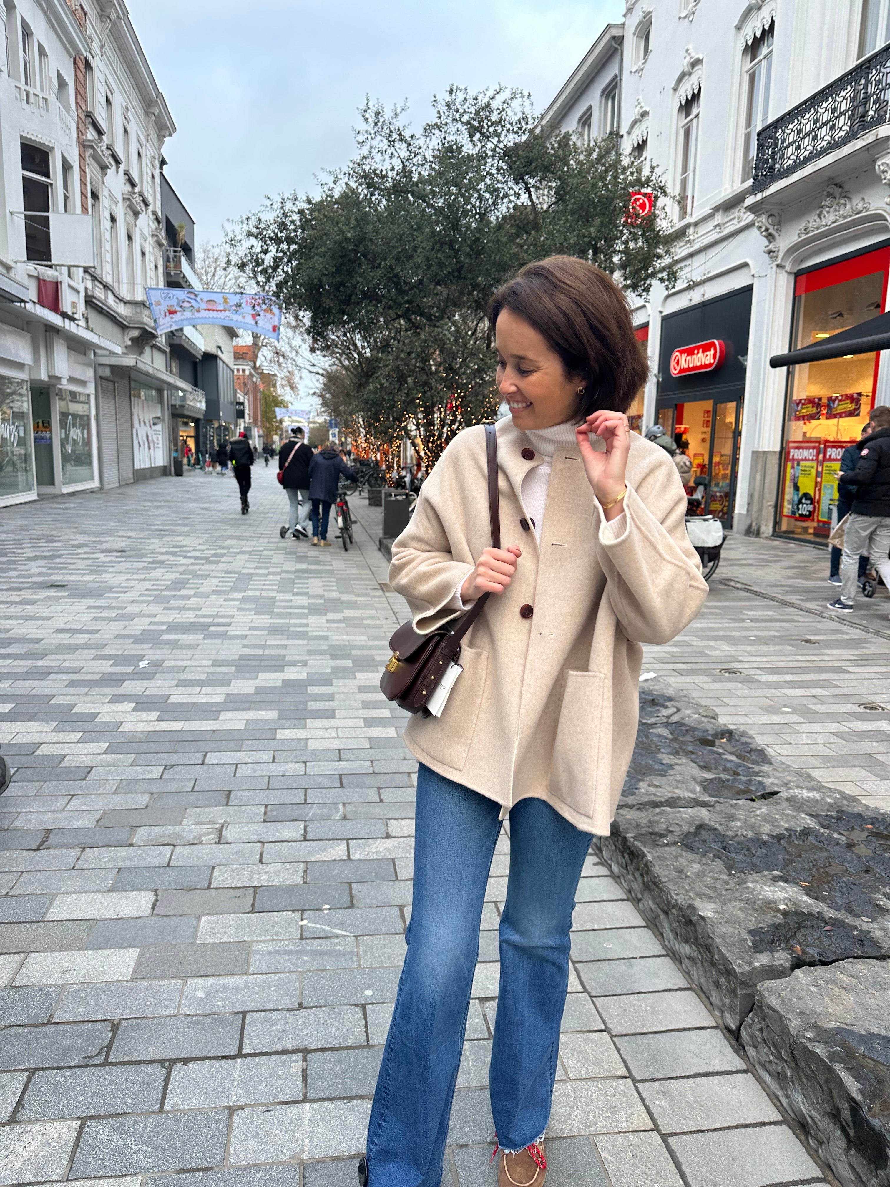 Mantel Alicia Audrey Melissa