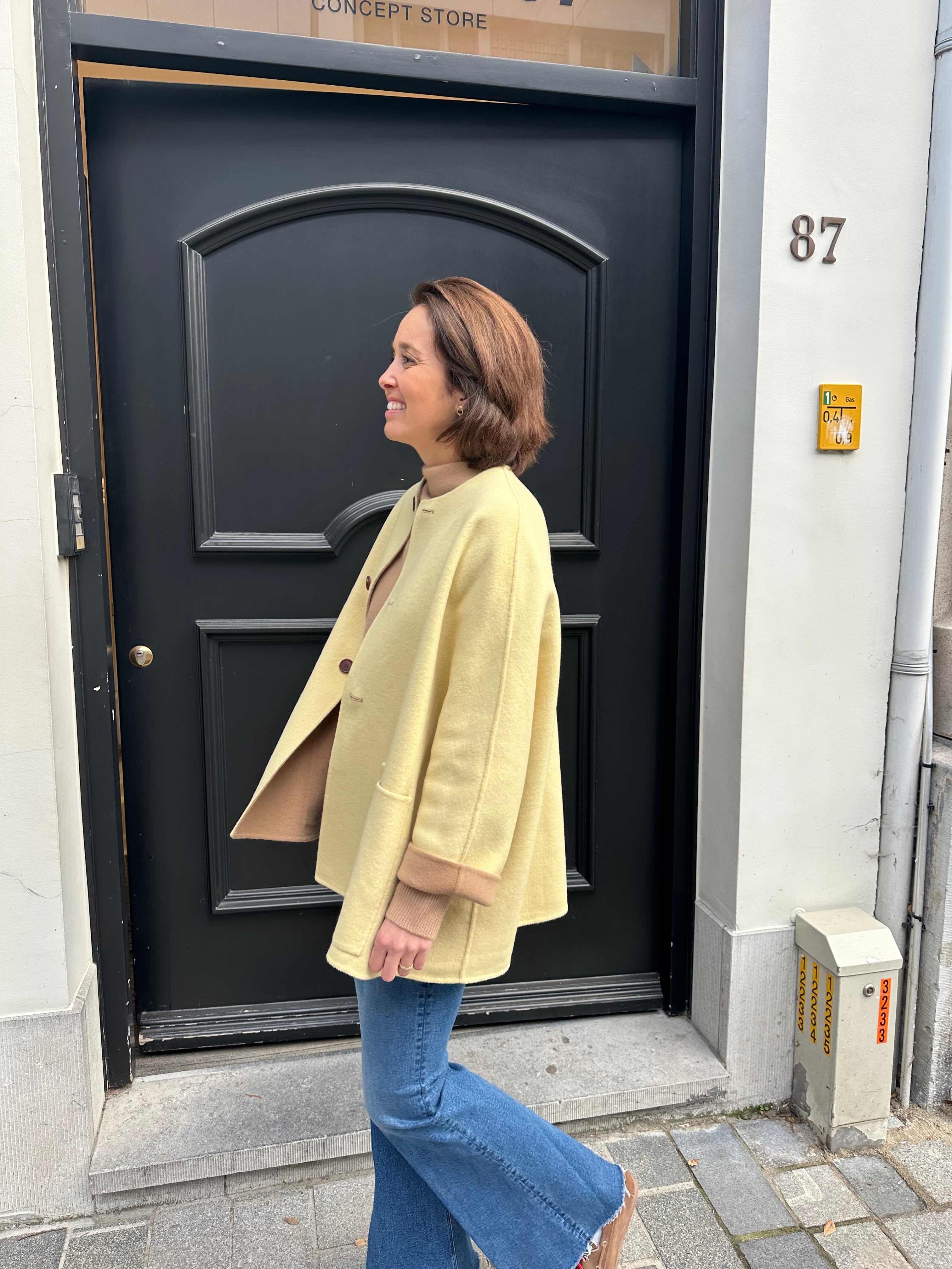 Mantel Alicia Audrey Melissa