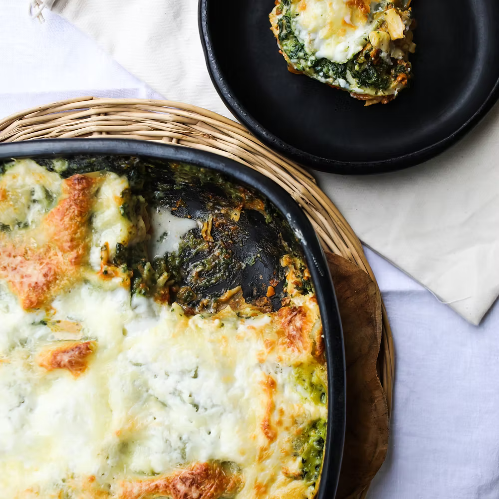 <transcy>Bowl Square Small L24.5 D23 H6.5</transcy>