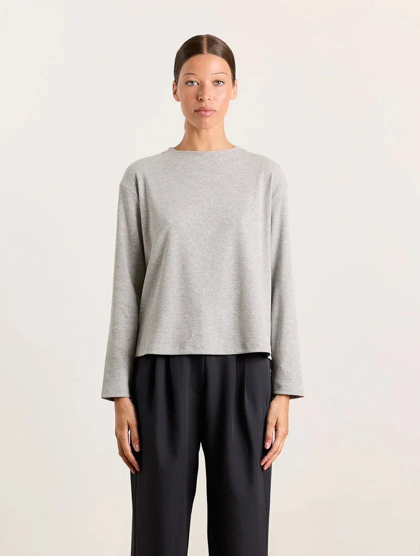 T-shirt Studio Clique Lila