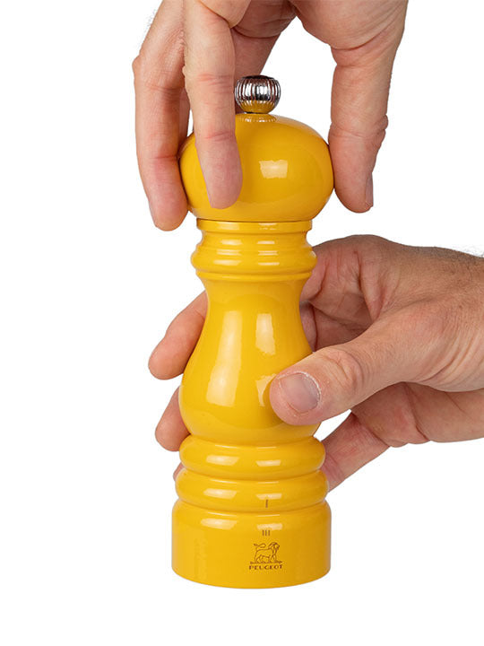 Zoutmolen Peugeot Paris Rama 18 cm Safraan Geel