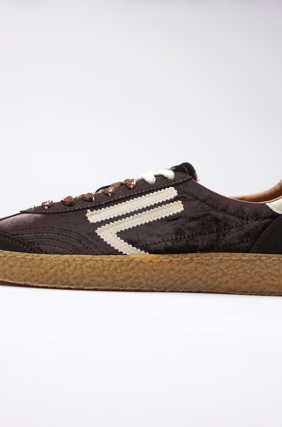 Sneakers Puraai XS Tiramisu