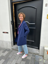 Afbeelding in Gallery-weergave laden, Mantel Harris Wharf London A1301 PJT
