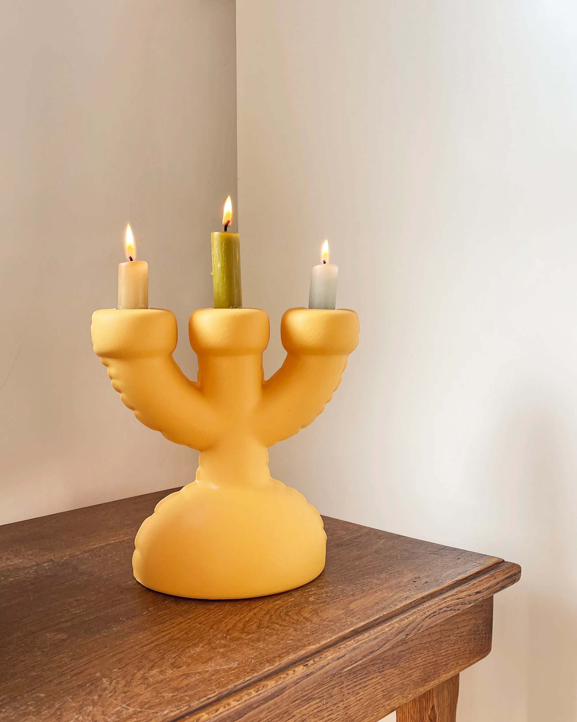 Kandelaar Blow Up Candelabra Eric Yolk Yellow