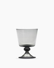 Afbeelding in Gallery-weergave laden, Wijnglas La Mere Wit D8,3 H11 cm Smoky Grey set 4