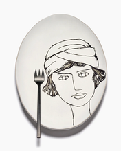Afbeelding in Gallery-weergave laden, Bord La Mere Ovaal Tekening Marie L37,5 B27,5 H2 cm Off-White