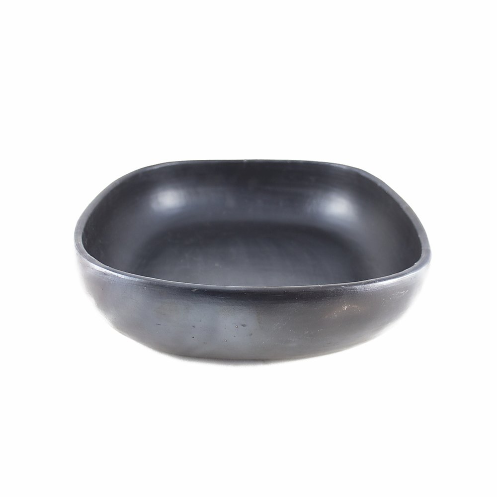 <transcy>Bowl Square Large L29.5 D28 H7</transcy>