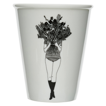 Afbeelding in Gallery-weergave laden, Beker Helen B Flower Girl