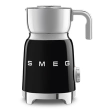 Afbeelding in Gallery-weergave laden, Melkopschuimer Smeg