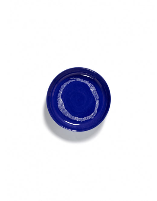 <transcy>Plate High Feast L22 X W22 X H4 Cm Lapis Lazuli Swirl-Stripes White</transcy>