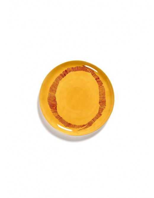 <transcy>Plate Feast L L26.5 X W26.5 X H2 Cm Sunny Yellow Swirl-Stripes Red</transcy>