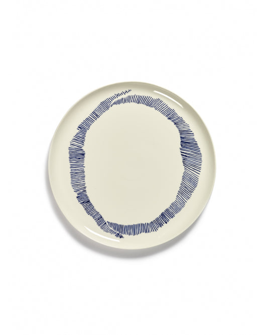 <transcy>Serving plate Feast L35 X W35 X H2 cm White Swirl-Stripes Blue</transcy>