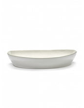 Afbeelding in Gallery-weergave laden, Serveerschaal Feast L D44,5 X H9 Cm Wit Artisjok Zwart