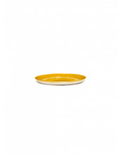Afbeelding in Gallery-weergave laden, Bord Feast M D22,5 X H2 Cm Sunny Yellow Swirl-Stripes Wit