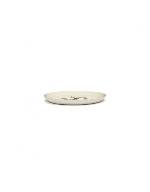 <transcy>Plate Feast M L22.5 X W22.5 X H2 Cm White Paprika Black</transcy>