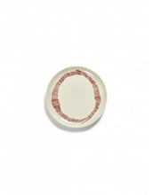 Afbeelding in Gallery-weergave laden, Bord Feast M D22,5 X H2 Cm Wit Swirl-Stripes Rood