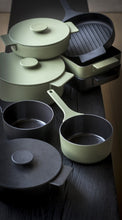 Afbeelding in Gallery-weergave laden, Kookpot Surface 26 cm Black