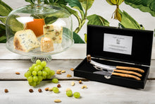 Afbeelding in Gallery-weergave laden, Kaasmessen Laguiole Set 3 Olijfhout
