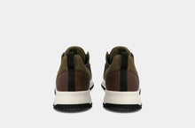 Afbeelding in Gallery-weergave laden, Koop nu deze sneakers van Philippe Model Camouflage Vert in de webshop van perron87, een conceptstore te Sint-Niklaas.