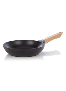 Pan Staub met Houten Steel 24cm