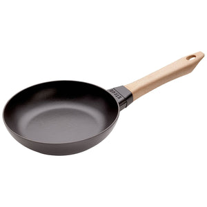 Pan Staub met Houten Steel 20cm