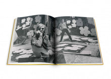 Afbeelding in Gallery-weergave laden, Boek The Impossible Collection of Andy Warhol